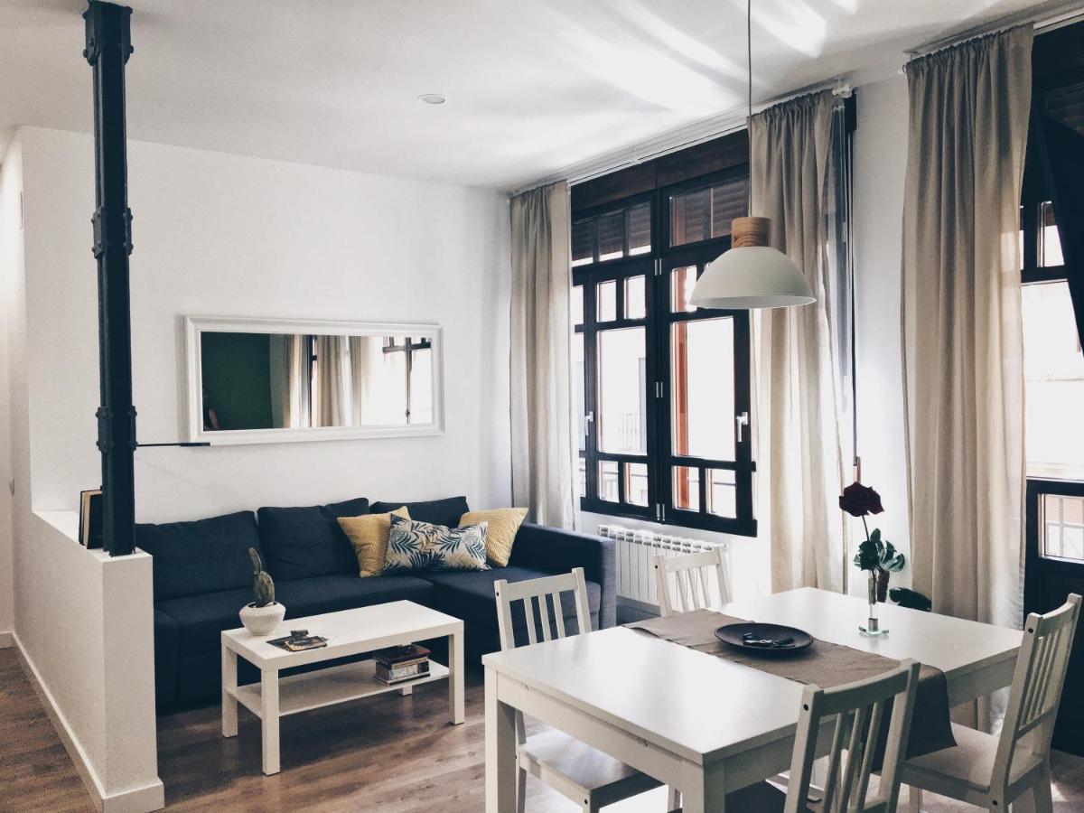 Apartamentos Pozo Amarillo 萨拉曼卡 外观 照片