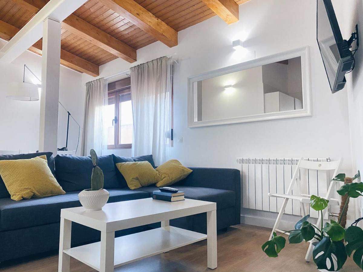 Apartamentos Pozo Amarillo 萨拉曼卡 外观 照片